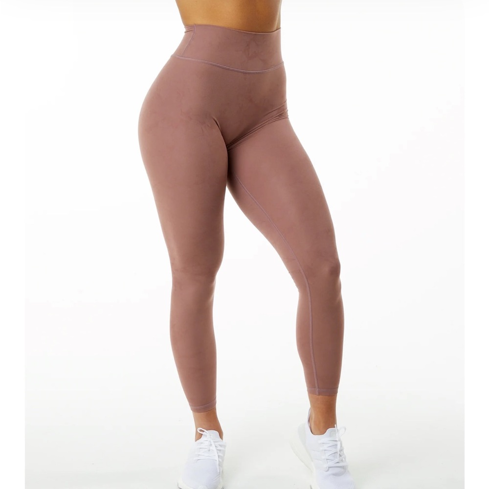 Alphalete Legging